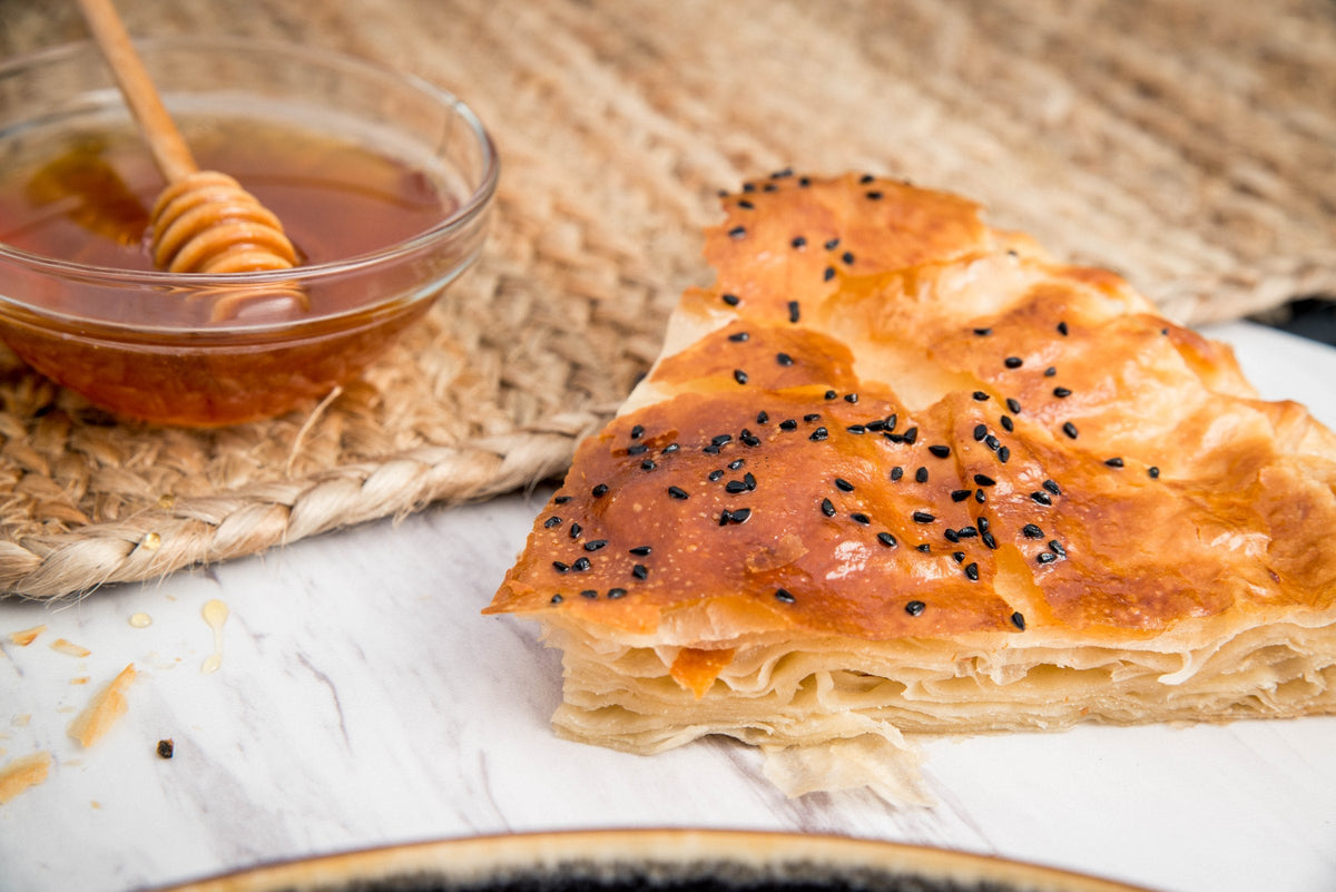 How to Serve Sabaya with Honey